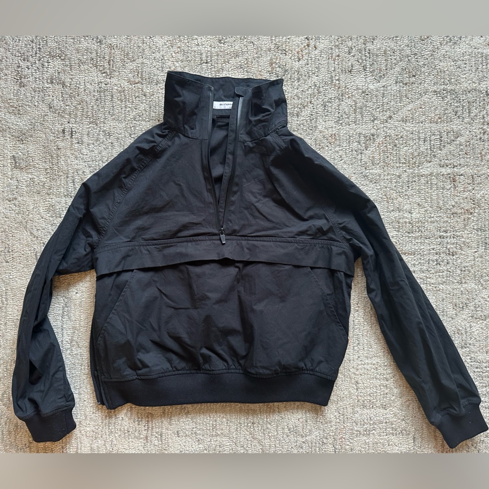 Banana Republic half-zip, size small, pre-owned